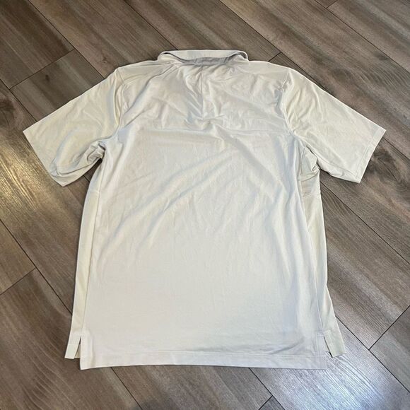 Lululemon Cream Athletic Workout Shirt Polo Men Medium Bin A-100 - Picture 3 of 3